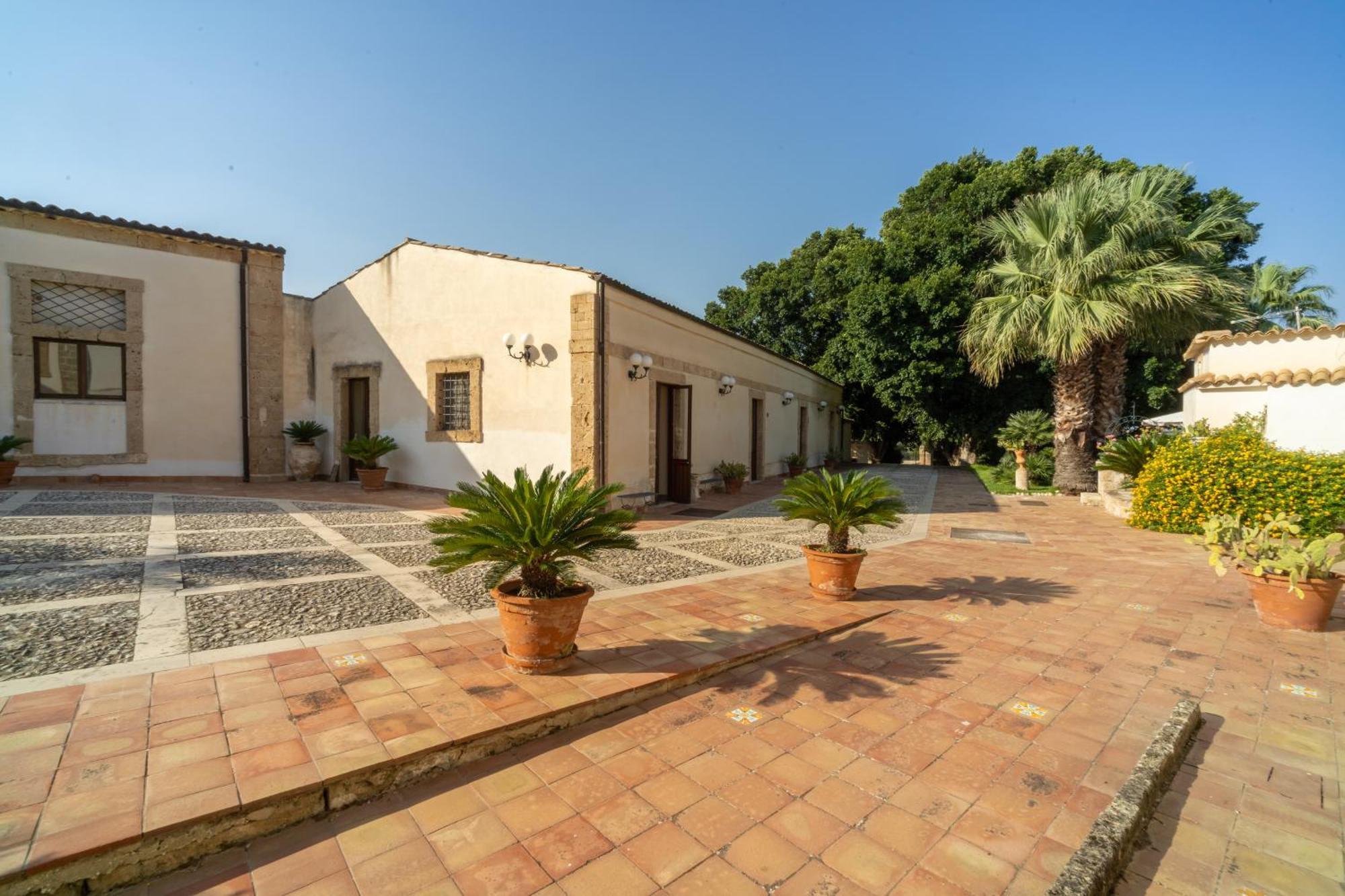 Hotel Villa Favorita Noto Quarto foto